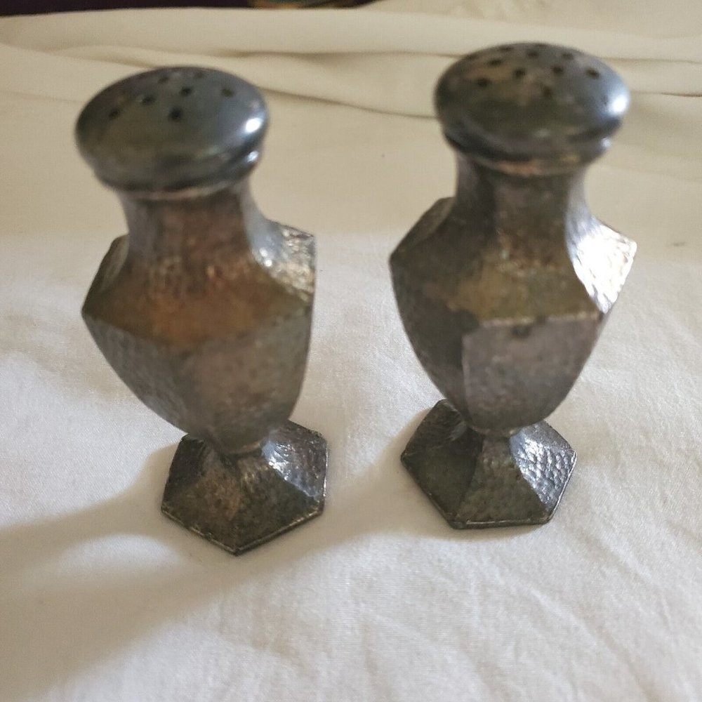 Vintage Pewter Salt & Pepper Shakers  JB Rare  2181 Collector Decor 3"